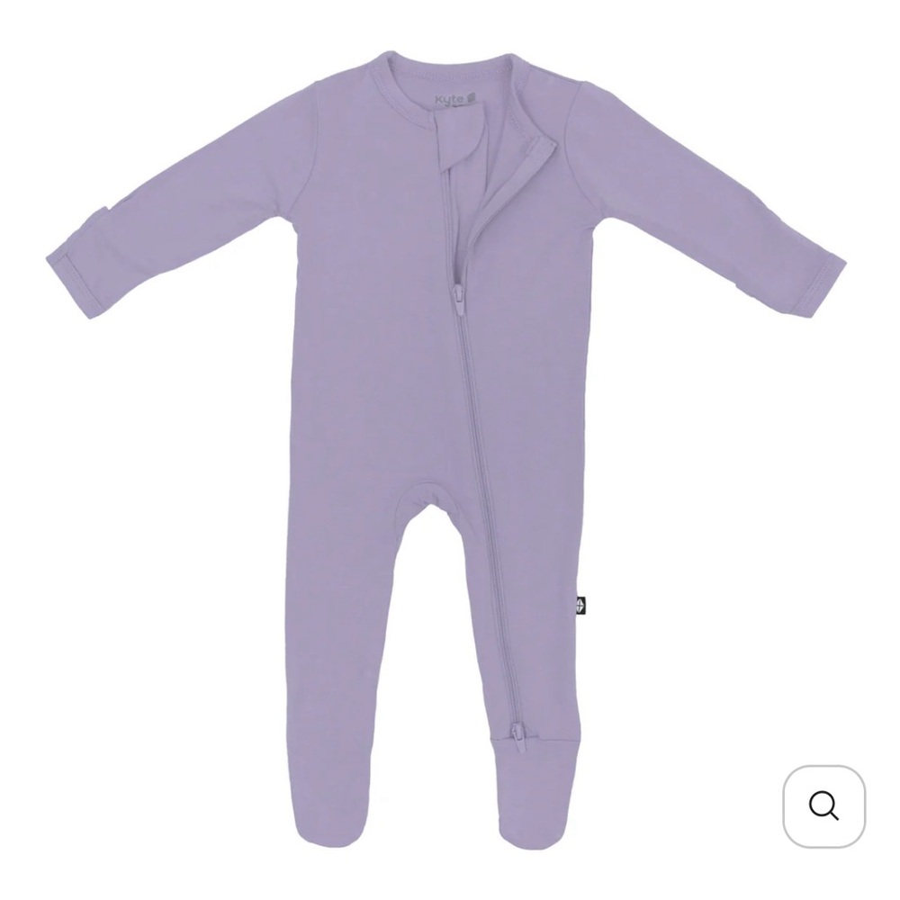 Kyte BABY zippered footie